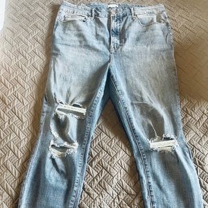 GUC 💙💜 Good American Size 16 distressed denim